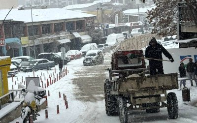 Darende’de Yoğun Kar Yağışı: Bazı Yollar Ulaşıma Kapandı