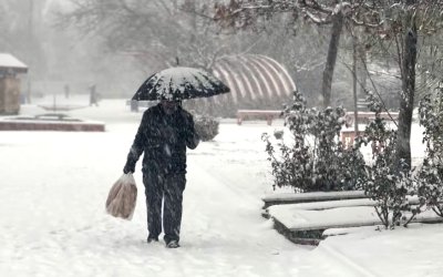 Kar Yağışı Etkisini Arttırmaya Başladı, Ulaşımda Aksamalar Yaşanıyor