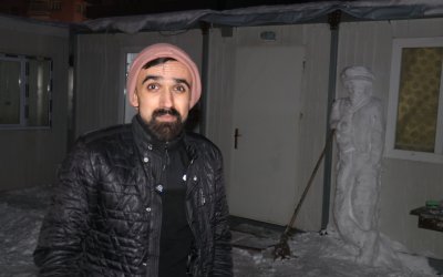 Malatya’da Alışılmışın Dışında Kardan Heykel