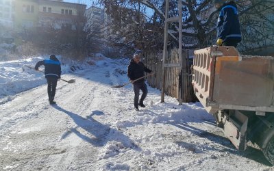 Battalgazi Belediyesi’nden Buzlanmaya Karşı Gece Gündüz Tuzlama Seferberliği