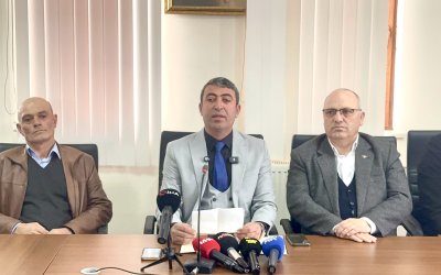 Yazıhanlı Muhtarlardan ve CHP’li Üyelerden Başkan Göçer’e destek açıklaması