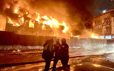 Konteyner Yangını Söndürüldü, Facidan Dönüldü