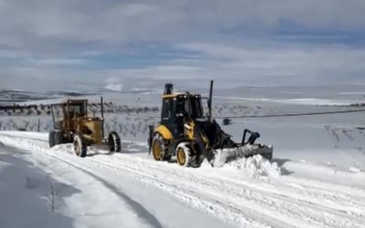 Karla Mücadele Çalışmaları Darende’de Aralıksız Sürüyor