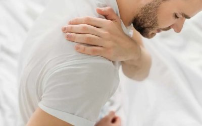 Dr. Gökşenoğlu: Donuk omuz kalıcı hareket kısıtlılığına yol açabilir
