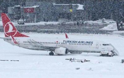 Olumsuz hava koşulları nedeniyle THY 54 seferini iptal etti