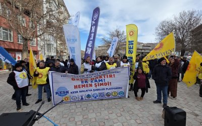 KESK’ten Ek Zam Eylemi: “Geçinemiyoruz, İnsanca Yaşam İstiyoruz”