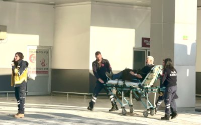 Lokantada Alacak Verecek Kavgası