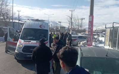 Doğanşehir’de Beton Mikseri Yayaya Çarptı