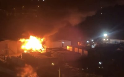 Konteyner Yatakhanede Bir Yangın Daha: İşçilerin Hızlı Tahliyesi Facianın Önüne Geçti