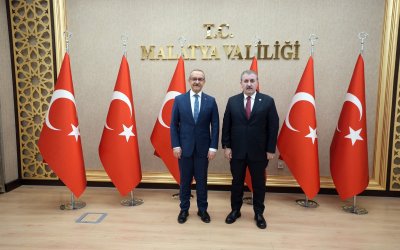 Genel Başkan Mustafa Destici Malatya’da: Vali Yavuz’u Ziyaret Etti, Şehitliklerde Dua Etti