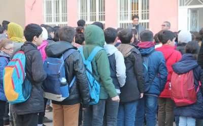 18 milyon öğrenci için ders zili yeniden çaldı
