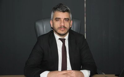 Avukat Taş: Uzayan davalar ve tutukluluk süreleri adaleti fiilen askıya alıyor