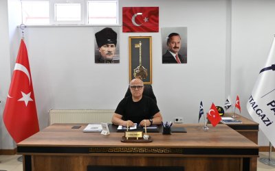 Anahtar Parti Battalgazi İlçe Başkanı Yağlıcı’dan Esenlik’e Sert Eleştiri