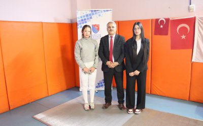Eskrimde İkiz Kardeşlerden Malatya’ya Çifte Başarı