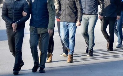 Sahte Kimliklerle 10 Milyon Liralık Kredi Kullanan Şebekeye Operasyon