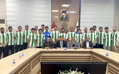 Yeşilyurtspor’da Transfer Fırtınası: Yeni İsimler Tanıtıldı