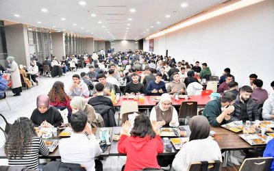 Yeşilyurt Belediyesi’nden İnönü Üniversitesi Yaşam Merkezi’nde Gönül Sofrası!