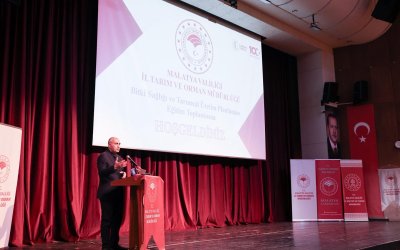 Kayısı Üreticilerine Eğitim Toplantısı: Hedef 700 Milyon Dolarlık İhracat