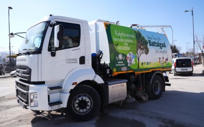 Battalgazi’de Derme Deresi’nde Temizlik