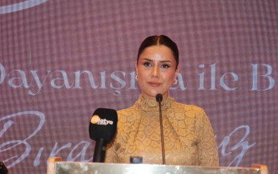 Malatya’da Kadın İzi Derneği’nden Tanışma Yemeği