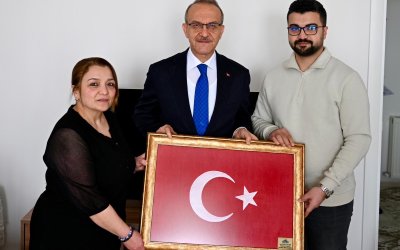 Devletin Şefkati Bayramda Kapılarını Çaldı: Vali Yavuz’dan Anlamlı Ziyaret