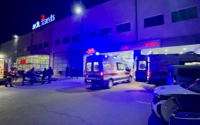 Arefe Gününde Trafik Kavgası: 2 Yaralı