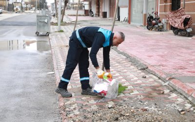 Battalgazi’de Bayram Sonrası Cadde ve Sokaklarda Yoğun Temizlik Çalışmaları