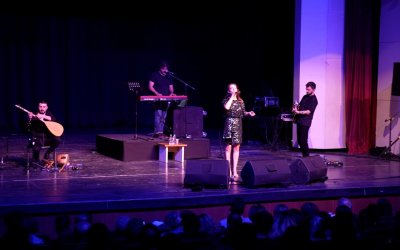 Zeynep Bakşi Karatağ Konserine Yoğun İlgi: Malatyalılar Doyasıya Eğlendi