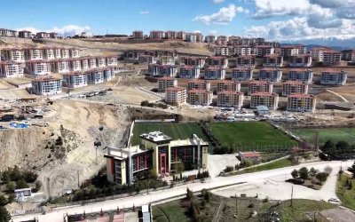 Bahçebaşı'nda Bin 235 Konut Daha Hak Sahiplerine Teslim Ediliyor