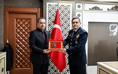 Karademir: İş Dünyası Olarak Her Zaman Kahraman Polislerimizin Yanındayız