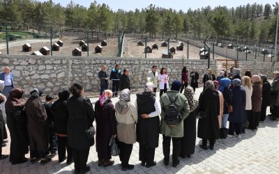 Battalgazi’de 24 Aylık Yatırımlar Kadın Kollarına Sahada Tanıtıldı