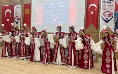 Doğanşehir’de Kardeşlik Buluşması: Kırgızistan’dan Gelen Öğrenciler Kültürlerini Tanıttı