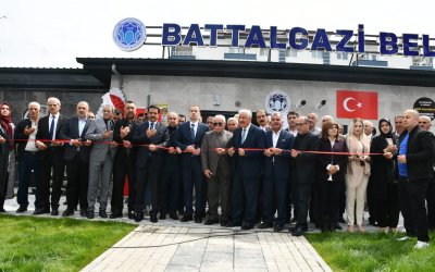 6 Şubat Deprem Şehitleri Taziye Evi Açıldı