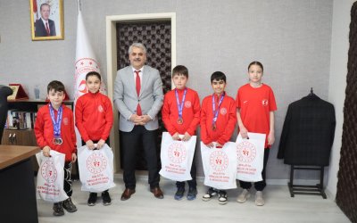Malatyalı Sporcular Türkiye Badminton Şampiyonası’nda Derece Yaptı