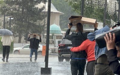 Malatya’da Aniden Bastıran Dolu Hayatı Felç Etti