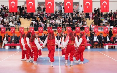 19 Mayıs Coşkusu Darende’de Törenlerle Kutlandı