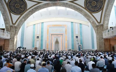 Cuma Hutbesinde Sanal Kumar, Dijital Oyun ve Yalan Haber Uyarısı