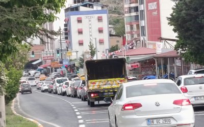 Yollarda Bayram Yoğunluğu Yaşanıyor