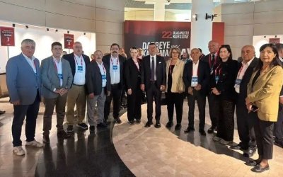 CHP’li Delegelerden Olağanüstü Kurultay İçin İmza