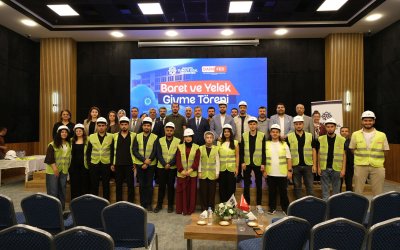 DAİMFED Malatya’dan Mühendis Adaylarına Baret ve Yelek Desteği