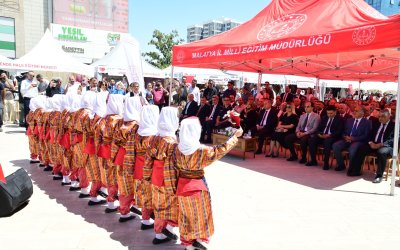 Hayat Boyu Öğrenme Haftası Şenlikleri Başladı