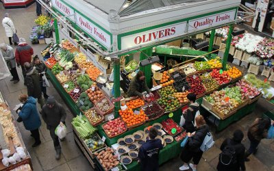 İran Savaşı İngiltere'de Ekonomik Krizi Derinleştiriyor