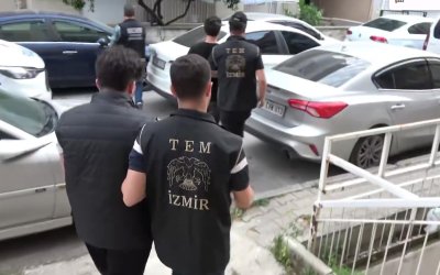 İzmir Merkezli 12 İlde FETÖ Operasyonu: 80 Şüpheli Yakalandı