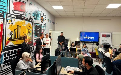 Türk Büro-Sen’den Adalet Adaylarına Ücretsiz Klavye Kursu Desteği