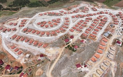 Doğanşehir Adeta Yeniden İnşa Ediliyor: Vali Yavuz ve Beraberindeki Heyetten Dev Çıkarma!