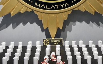 Uyuşturucu Operasyonunda 3 Bin 892 Hap Ele Geçirildi