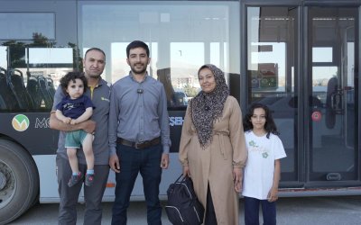 Otobüste Unutulan Ziynet Eşyası Dolu Çanta Sahibine Teslim Edildi