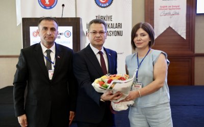 Türkiye Sağlık-İş Malatya Şubesi’nde Kenan Karateke Yeniden Başkan Seçildi