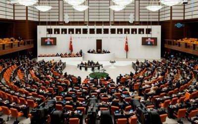 TBMM'de Öğrenci Affı Görüşmesi