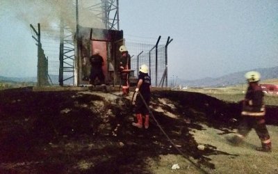 Malatya-Elazığ Yolundaki Baz İstasyonunda Yangın